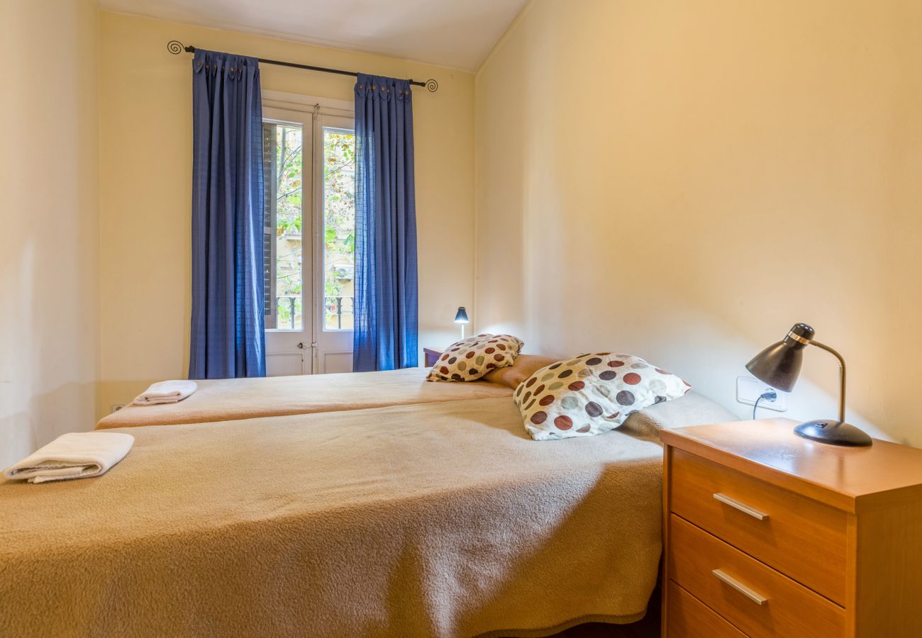 Apartamento em Barcelona - PARLAMENT, modern 2bed in Sant Antoni