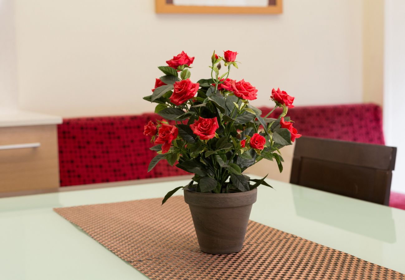Apartamento em Barcelona - MARQUES, modern 4bed/2bath apartment
