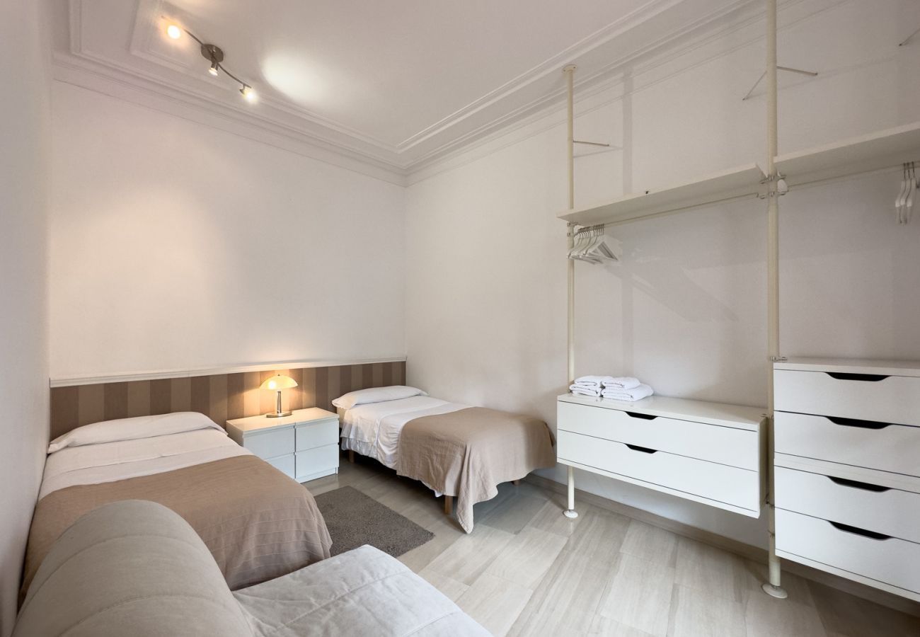 Apartamento em Barcelona - PASSEIG DE GRACIA, with large terrace