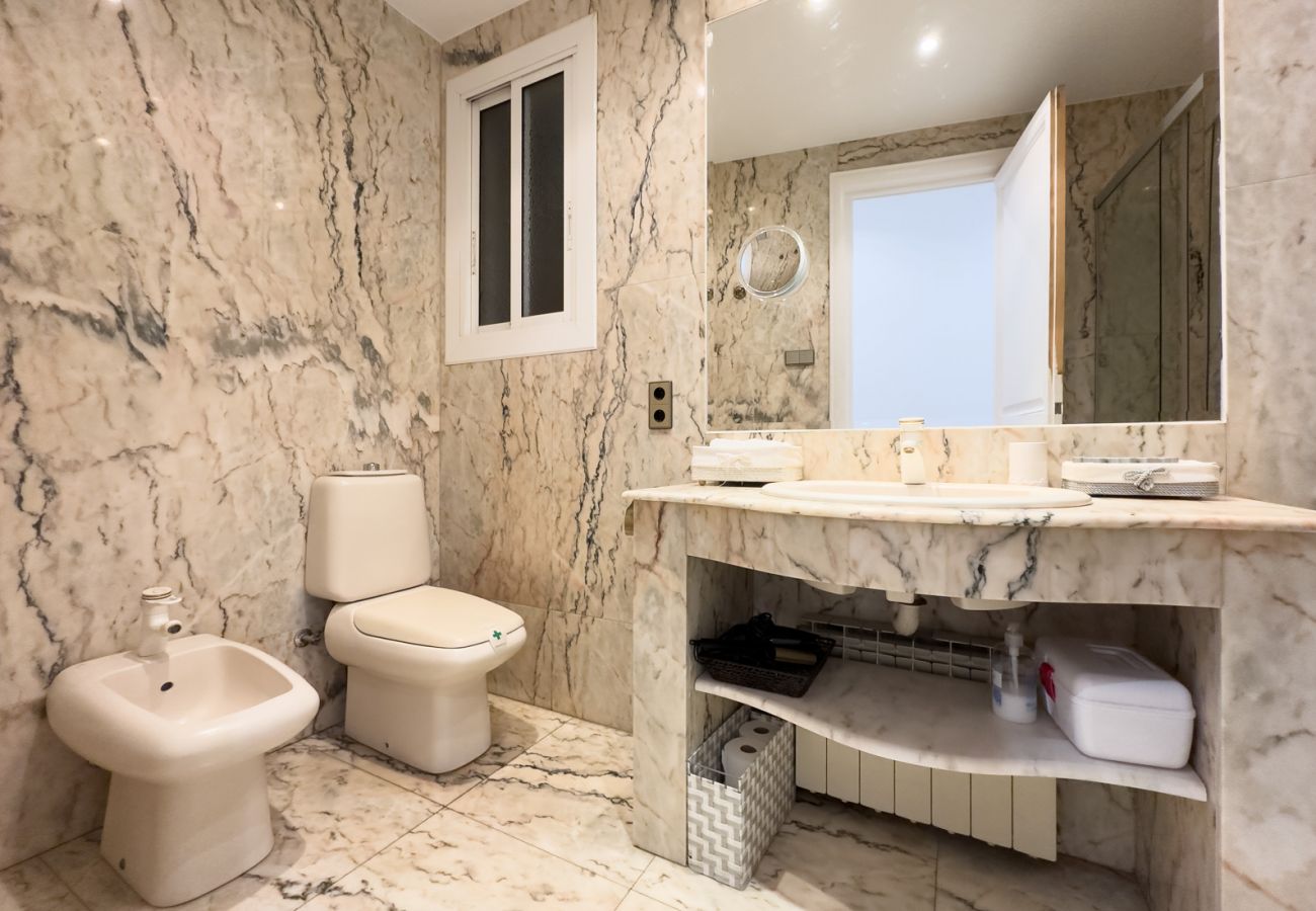 Apartamento em Barcelona - PASSEIG DE GRACIA, with large terrace