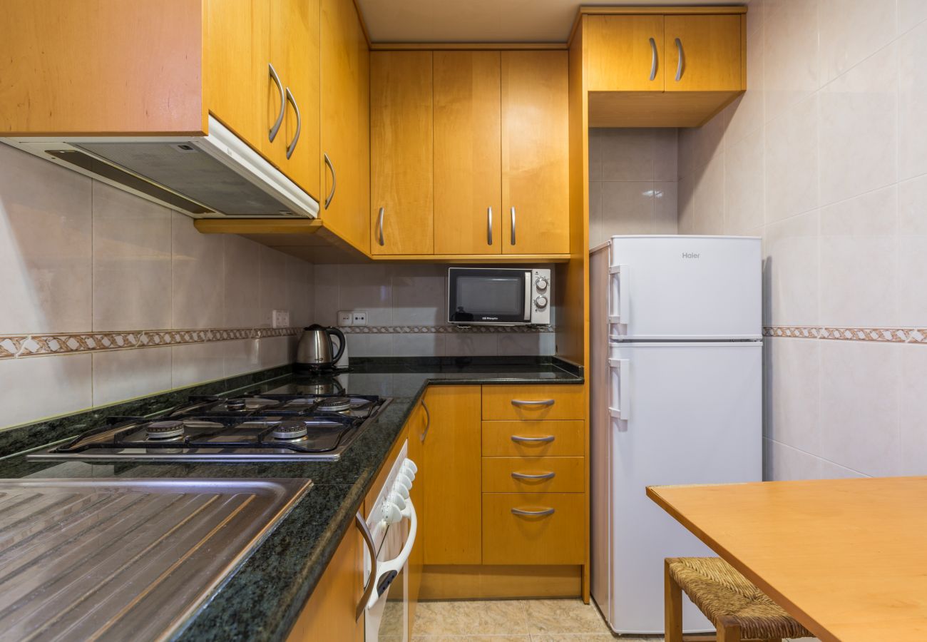 Apartamento em Barcelona - PORT BCN, classic 3bed with balcony
