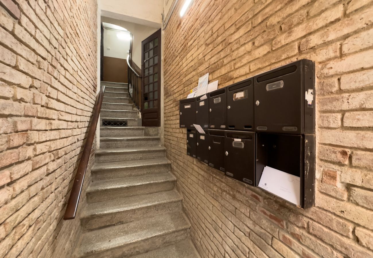 Apartamento em Barcelona - GRACIA SANT AGUSTI, 3 bedrooms