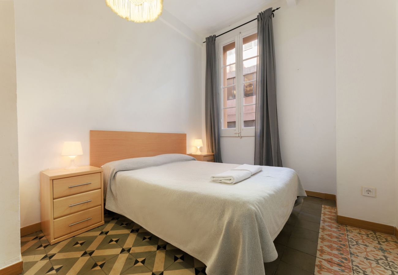 Apartamento em Barcelona - GRACIA SANT AGUSTI, 3 bedrooms