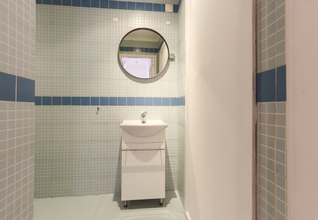 Apartamento em Lisboa - TYPICAL MOURARIA by HOMING Apartamento em Lisboa - TYPICAL MOURARIA by HOMING