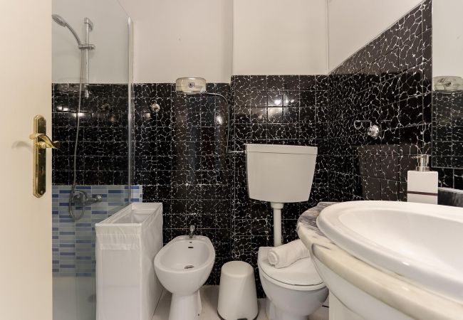 Apartamento em Lisboa - PRINCIPE REAL BALCONY by HOMING Apartamento em Lisboa - PRINCIPE REAL BALCONY by HOMING