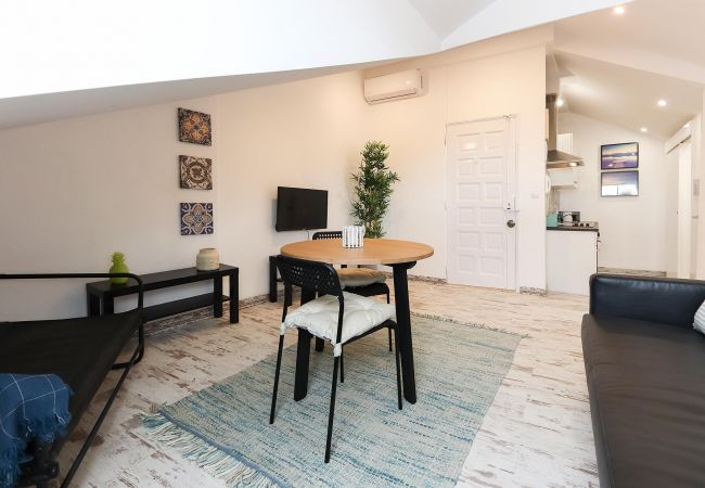 Apartamento em Lisboa - BAIRRO ALTO VIEWS by HOMING Apartamento em Lisboa - BAIRRO ALTO VIEWS by HOMING