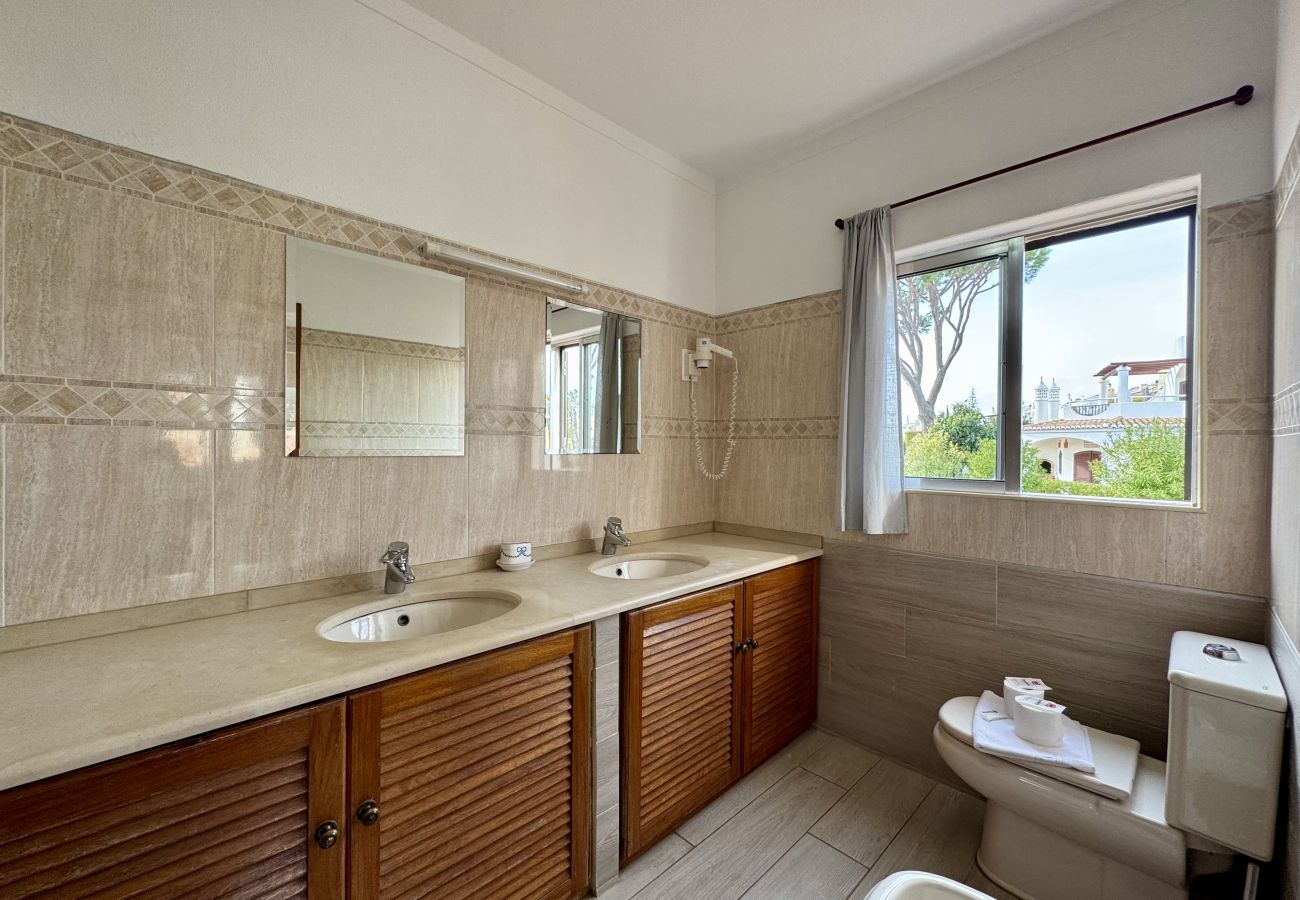 Villa em Vilamoura - VILAMOURA OCEAN VILLA WITH POOL by HOMING