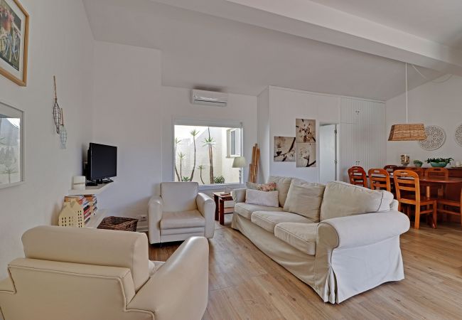 Villa em Vilamoura - VILAMOURA GOLF VILLA 1 WITH POOL by HOMING Villa em Vilamoura - VILAMOURA GOLF VILLA 1 WITH POOL by HOMING