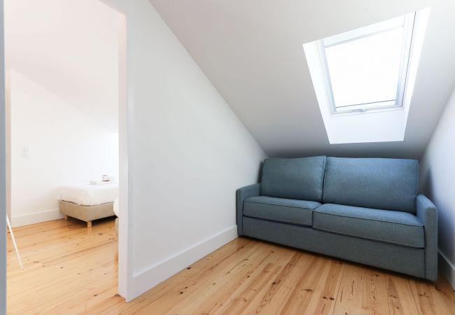 Apartamento em Lisboa - MARQUES DE POMBAL DUPLEX WITH TERRACE by HOMING Apartamento em Lisboa - MARQUES DE POMBAL DUPLEX WITH TERRACE by HOMING