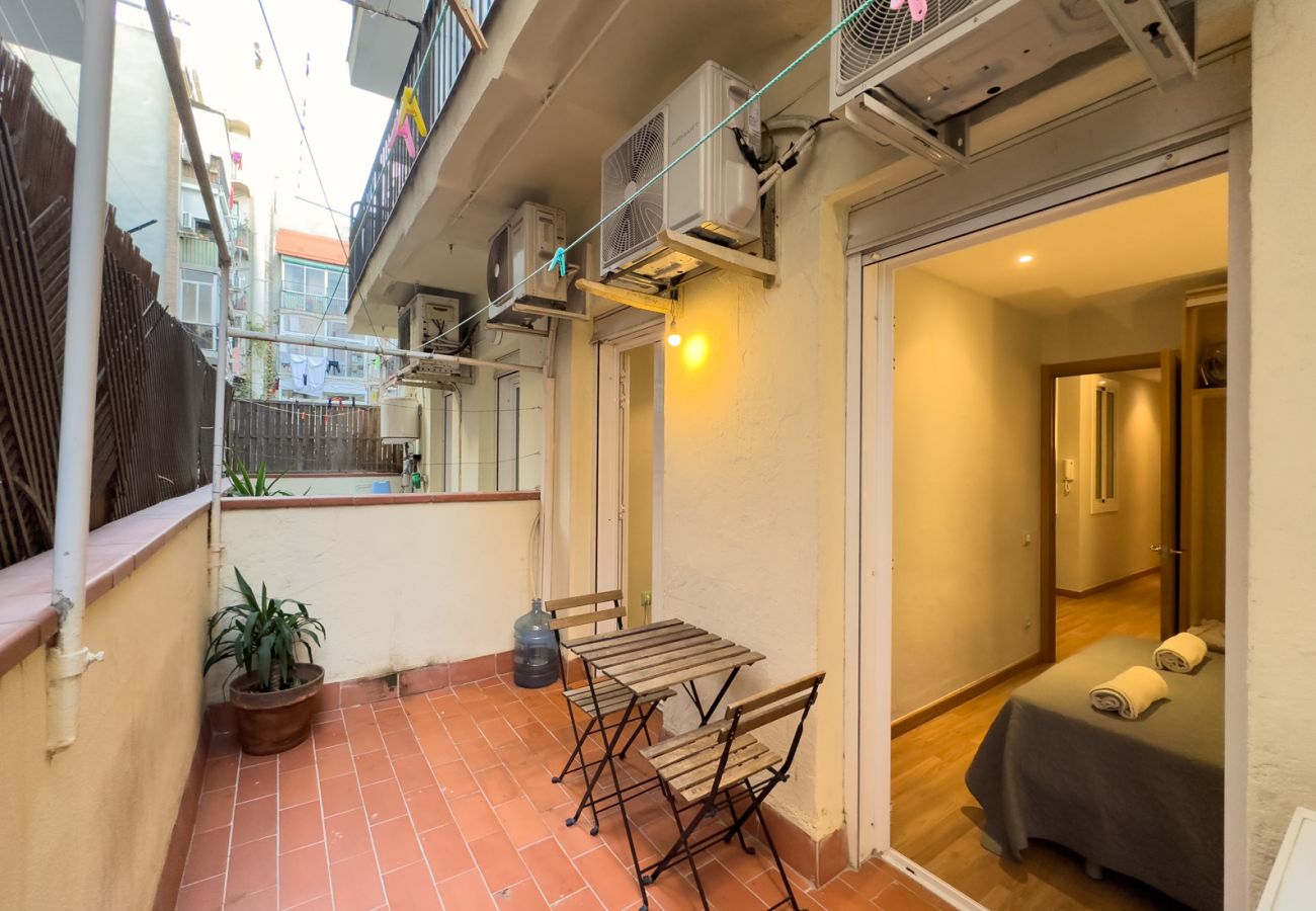 Apartamento em Barcelona - GRACIA comfort, patio place