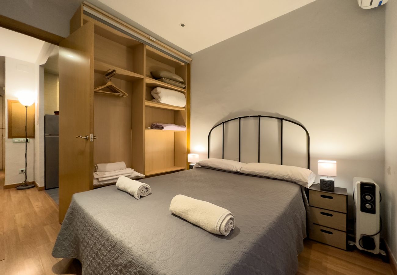 Apartamento em Barcelona - GRACIA comfort, patio place