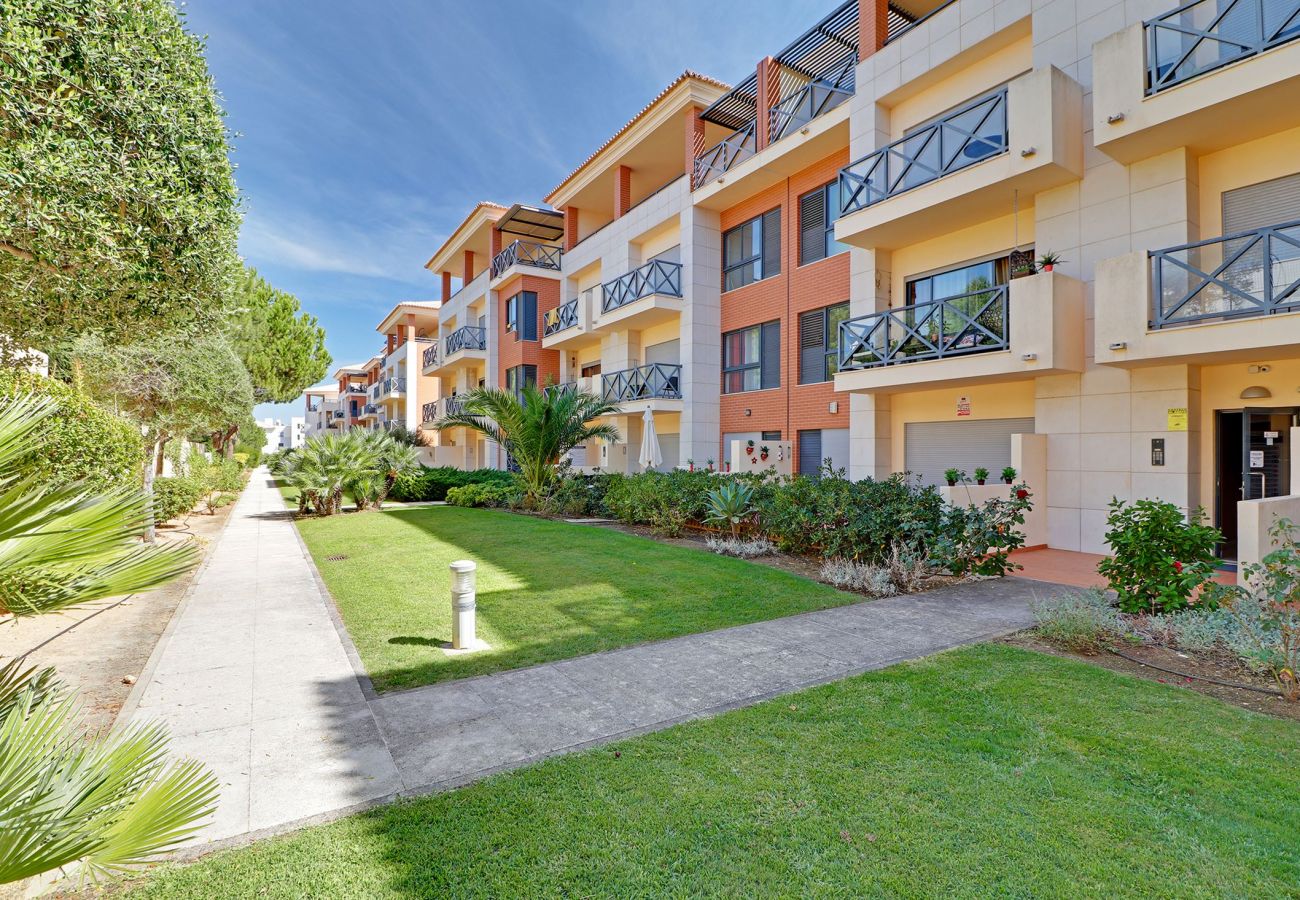 Apartamento em Albufeira - ALBUFEIRA MODERN 1 WITH POOL by HOMING