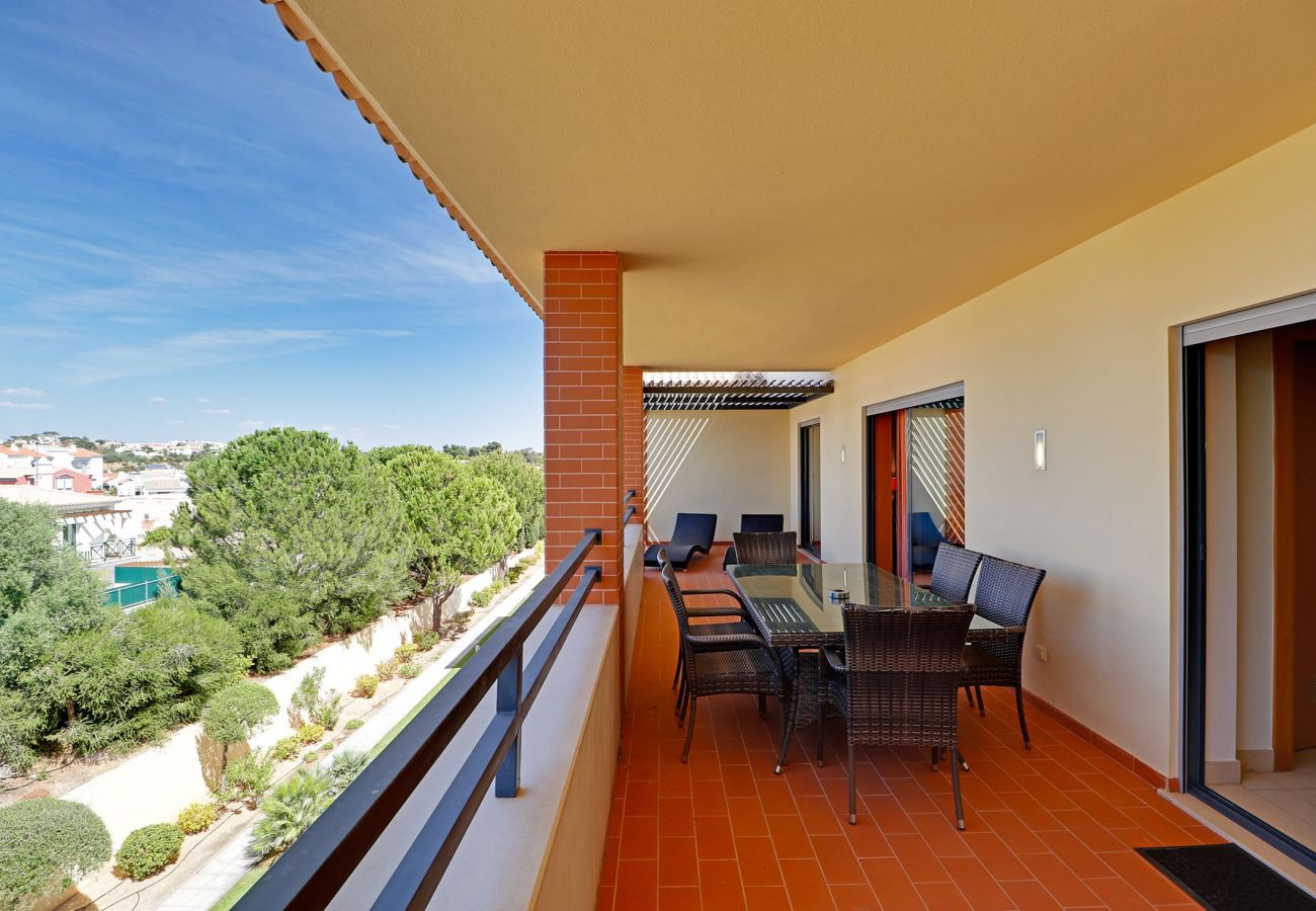 Apartamento em Albufeira - ALBUFEIRA MODERN 1 WITH POOL by HOMING