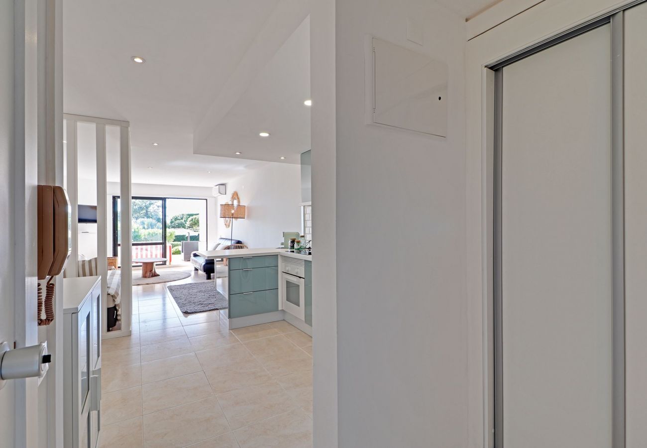 Apartamento em Quinta do Lago - QUINTA DO LAGO VICTORY VILLAGE WITH POOL by HOMING