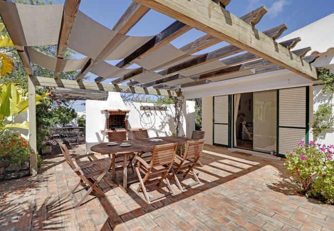 Villa em São Brás de Alportel - ALGARVE COUNTRY VILLA 1 WITH POOL by HOMING Villa em São Brás de Alportel - ALGARVE COUNTRY VILLA 1 WITH POOL by HOMING
