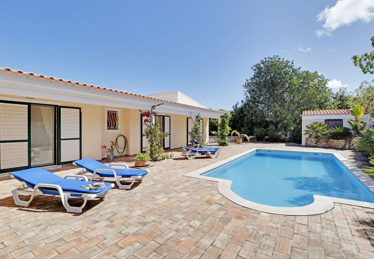 Villa em São Brás de Alportel - ALGARVE COUNTRY VILLA WITH POOL by HOMING