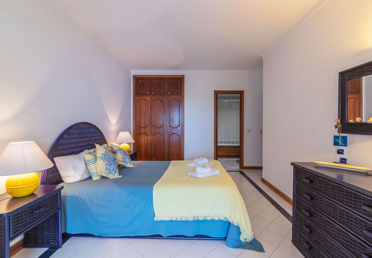 Apartamento em Albufeira - ALBUFEIRA SALGADOS BEACH 2 by HOMING