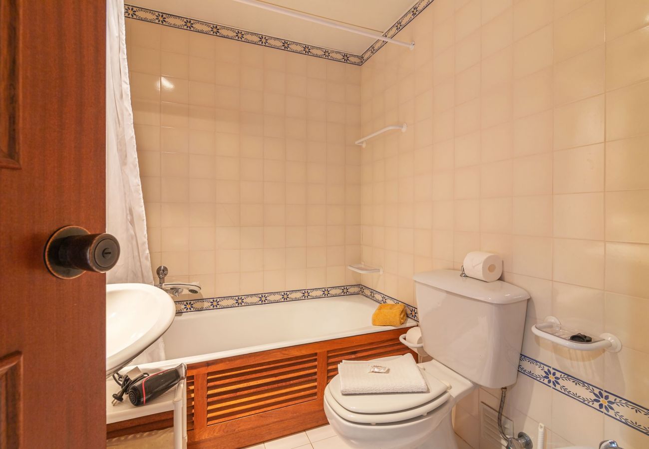 Apartamento em Albufeira - ALBUFEIRA SALGADOS BEACH 2 by HOMING