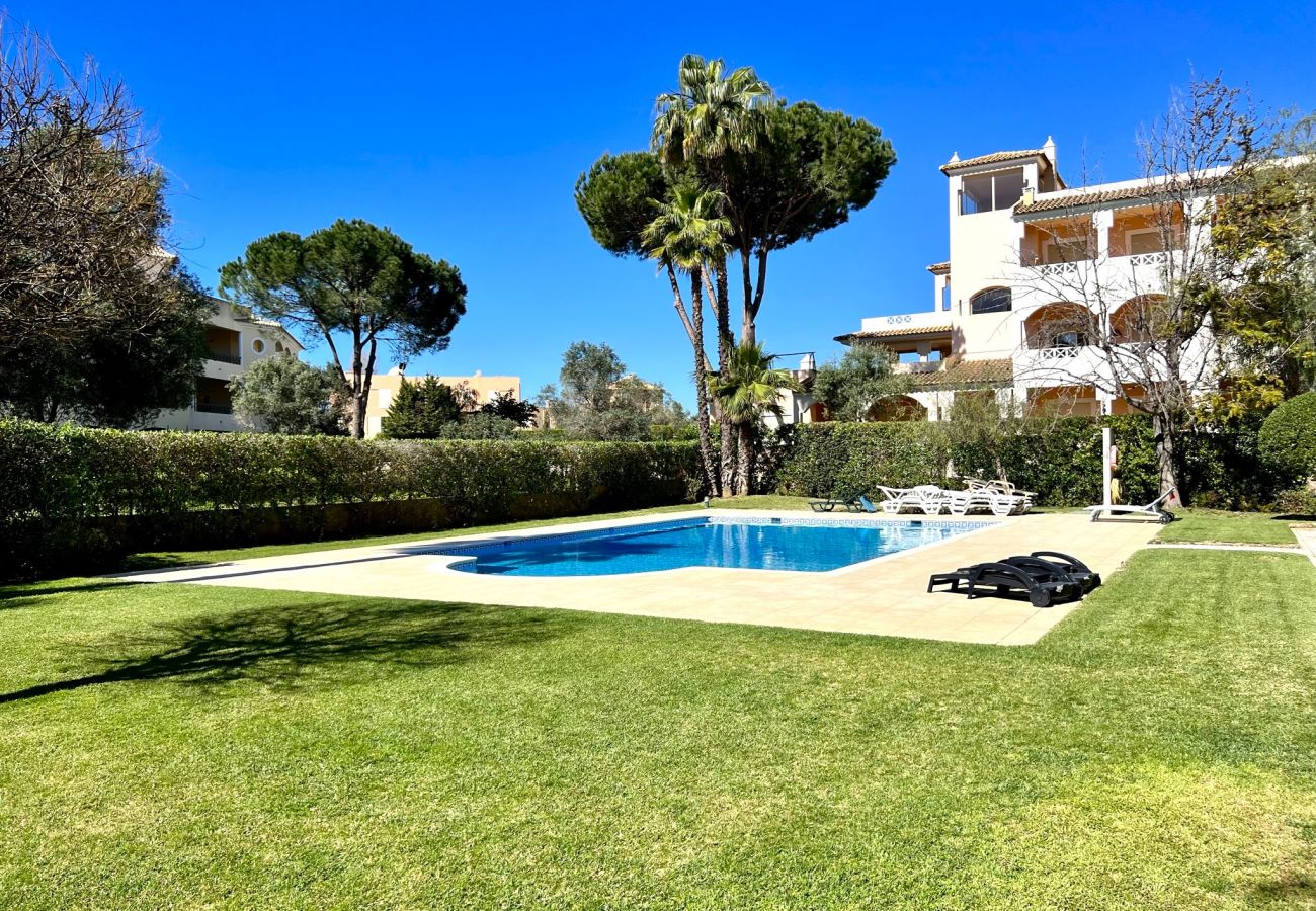 Apartamento em Vilamoura - VILAMOURA PRESTIGE 1 WITH POOL by HOMING