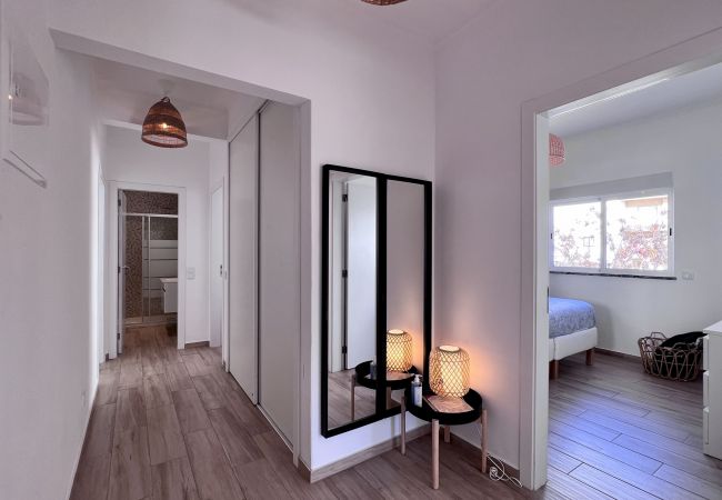 Apartamento em Quarteira - QUARTEIRA DESIGN by HOMING Apartamento em Quarteira - QUARTEIRA DESIGN by HOMING