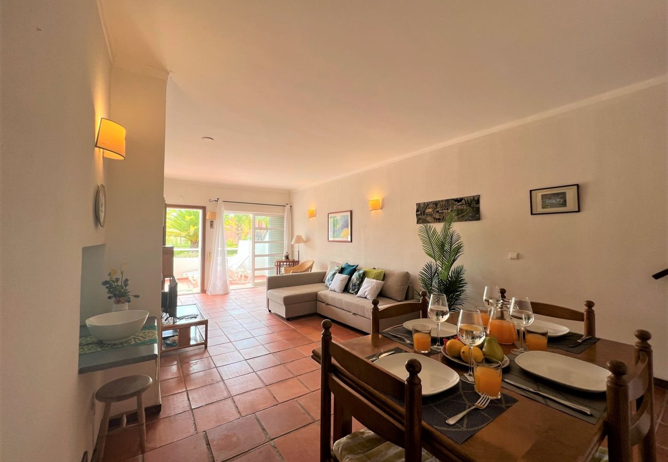 Apartamento em Vilamoura - VILAMOURA TYPICAL 1 WITH POOL by HOMING