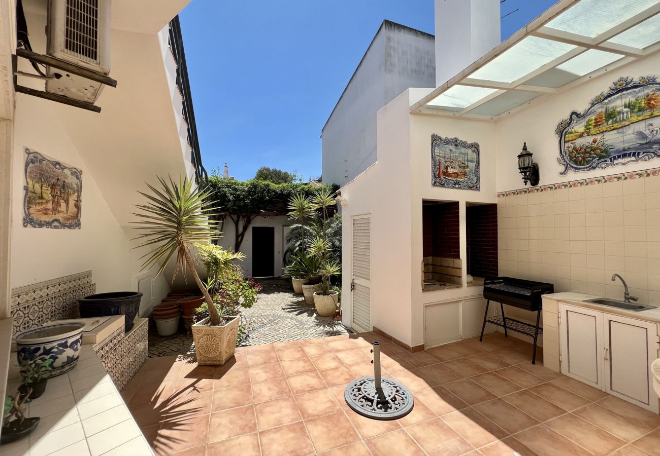 Casa em Lagos - LAGOS TYPICAL HOUSE by HOMING