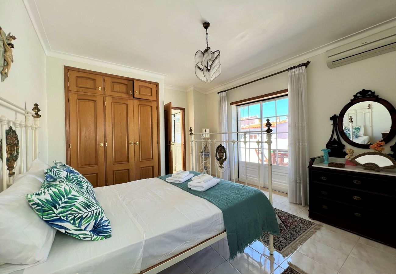 Casa em Lagos - LAGOS TYPICAL HOUSE by HOMING