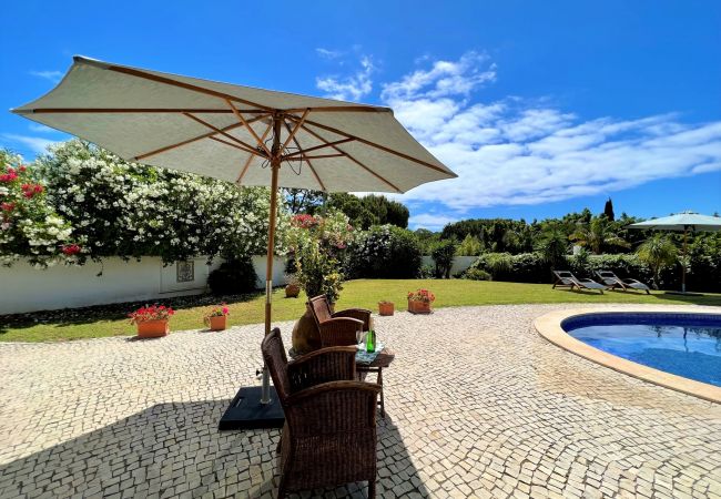 Villa em Albufeira - ALBUFEIRA BALAIA VILLA WITH PRIVATE POOL by HOMING Villa em Albufeira - ALBUFEIRA BALAIA VILLA WITH PRIVATE POOL by HOMING