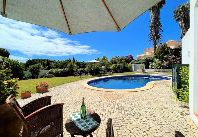 Villa em Albufeira - ALBUFEIRA BALAIA VILLA WITH PRIVATE POOL by HOMING Villa em Albufeira - ALBUFEIRA BALAIA VILLA WITH PRIVATE POOL by HOMING