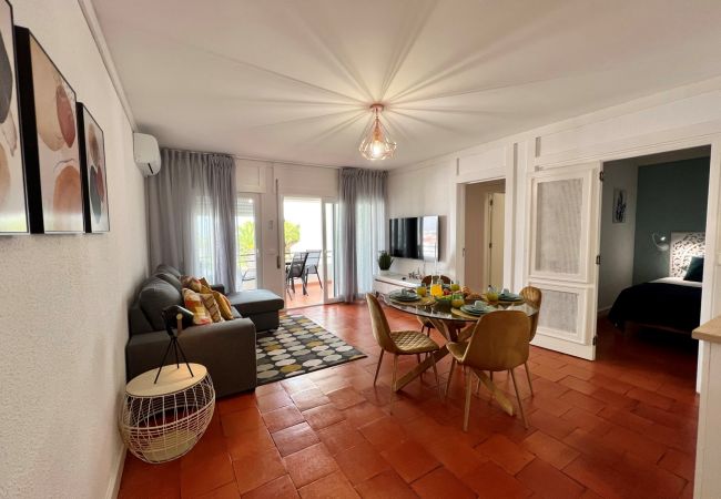 Apartamento em Armação de Pêra - ARMAÇÃO DE PÊRA BRIGHTNESS 2 WITH POOL by HOMING Apartamento em Armação de Pêra - ARMAÇÃO DE PÊRA BRIGHTNESS 2 WITH POOL by HOMING