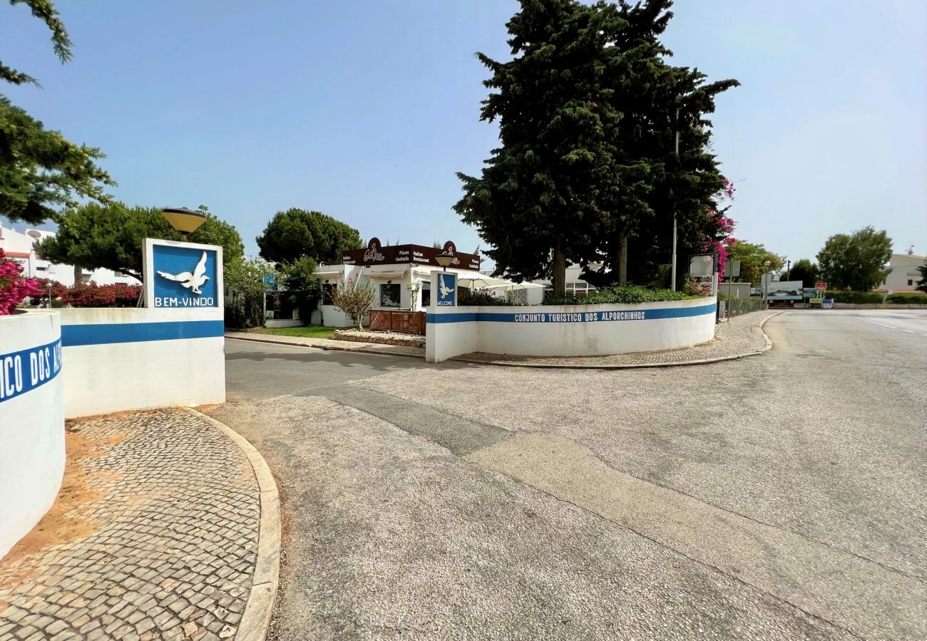 Apartamento em Armação de Pêra - ARMAÇÃO DE PÊRA BRIGHTNESS 2 WITH POOL by HOMING