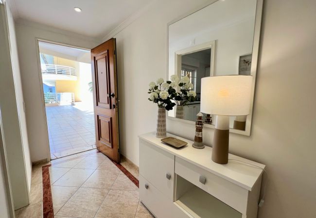 Apartamento em Vilamoura - VILAMOURA CENTRAL 2 WITH POOL  by HOMING Apartamento em Vilamoura - VILAMOURA CENTRAL 2 WITH POOL  by HOMING