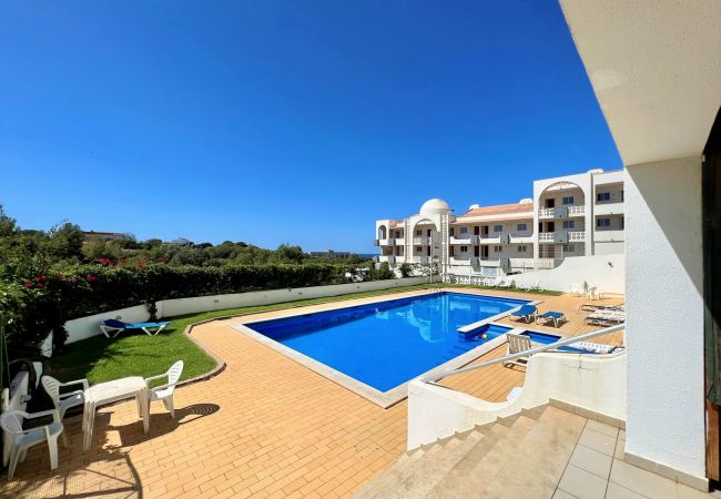 Apartamento em Albufeira - ALBUFEIRA CLASSIC 1 WITH POOL by HOMING Apartamento em Albufeira - ALBUFEIRA CLASSIC 1 WITH POOL by HOMING