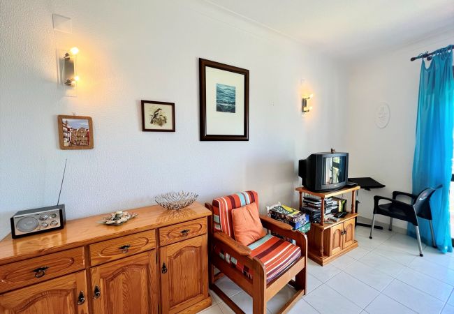 Apartamento em Albufeira - ALBUFEIRA CLASSIC 1 WITH POOL by HOMING Apartamento em Albufeira - ALBUFEIRA CLASSIC 1 WITH POOL by HOMING