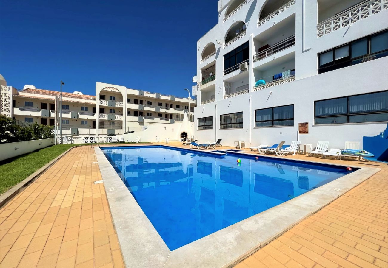 Apartamento em Albufeira - ALBUFEIRA CLASSIC 1 WITH POOL by HOMING