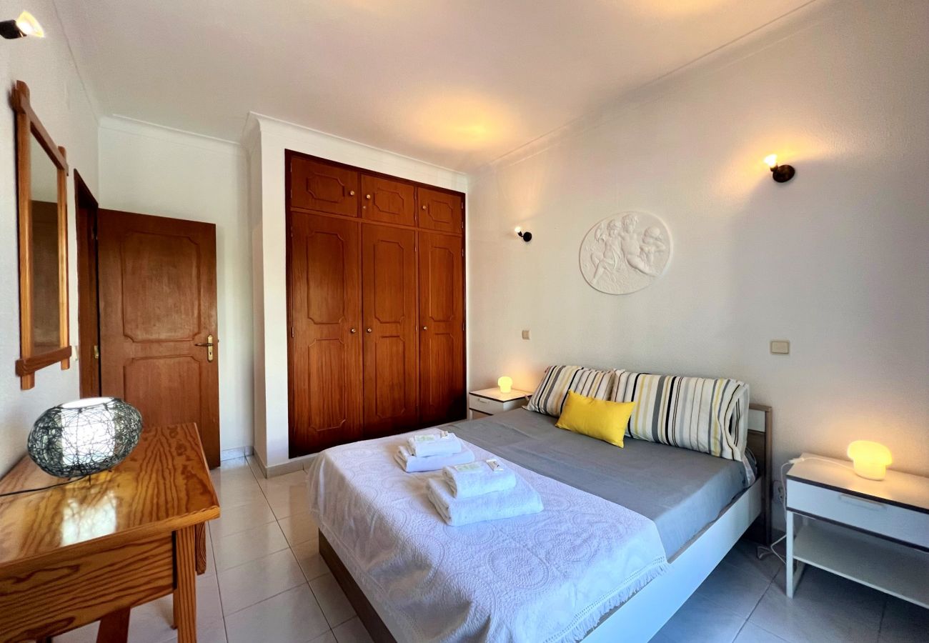Apartamento em Albufeira - ALBUFEIRA CLASSIC 1 WITH POOL by HOMING