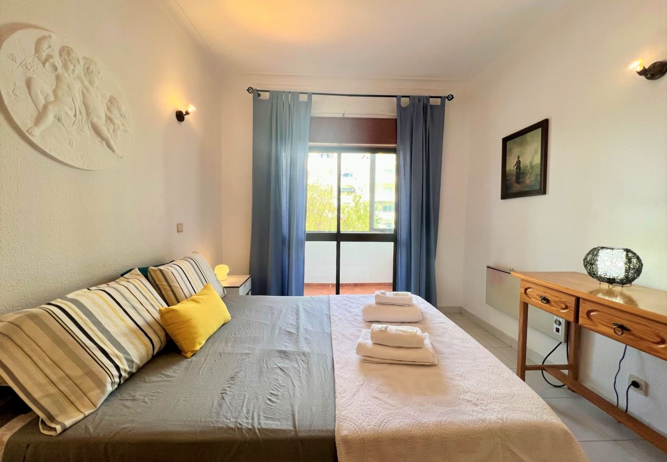 Apartamento em Albufeira - ALBUFEIRA CLASSIC 1 WITH POOL by HOMING