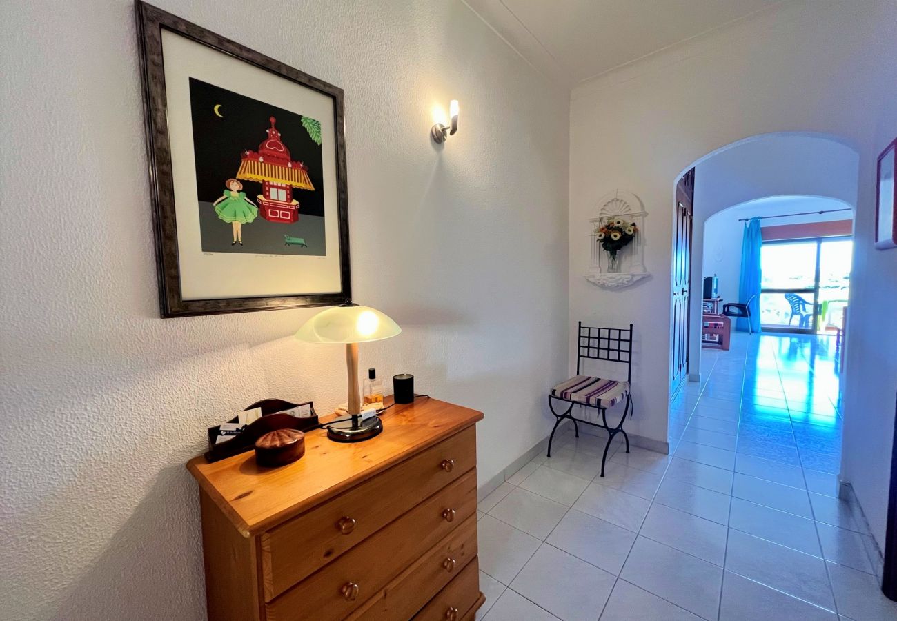 Apartamento em Albufeira - ALBUFEIRA CLASSIC 1 WITH POOL by HOMING