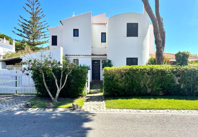 Villa em Vilamoura - VILAMOURA TRADITIONAL VILLA WITH POOL by HOMING Villa em Vilamoura - VILAMOURA TRADITIONAL VILLA WITH POOL by HOMING