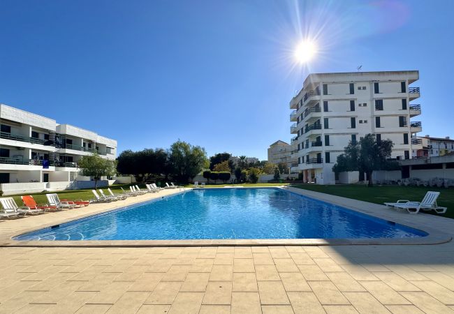 Apartamento em Vilamoura - VILAMOURA CENTRAL 4 WITH POOL by HOMING