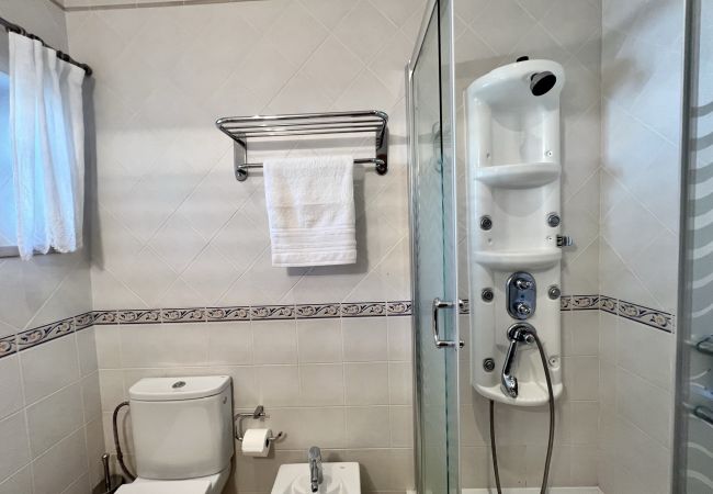 Apartamento em Quarteira - QUARTEIRA CLASSIC 1 WITH POOL by HOMING Apartamento em Quarteira - QUARTEIRA CLASSIC 1 WITH POOL by HOMING