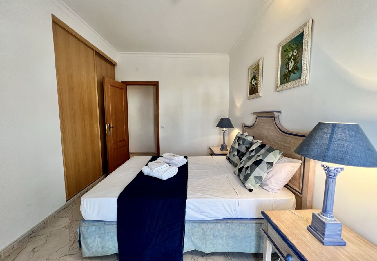 Apartamento em Quarteira - QUARTEIRA ELEGANT WITH POOL by HOMING