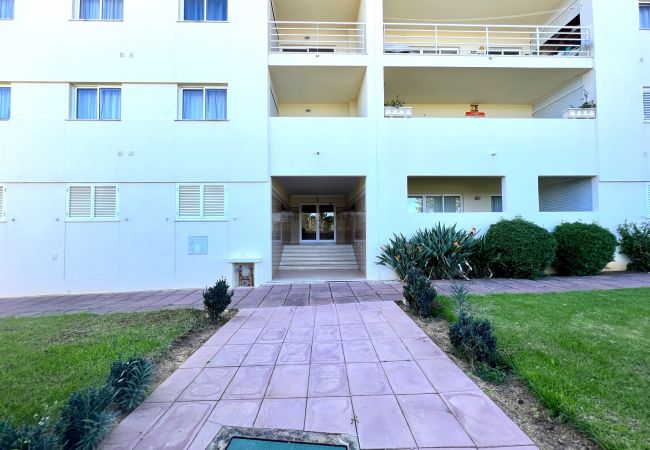 Apartamento em Alvor - ALVOR PARADISE WITH POOL by HOMING Apartamento em Alvor - ALVOR PARADISE WITH POOL by HOMING