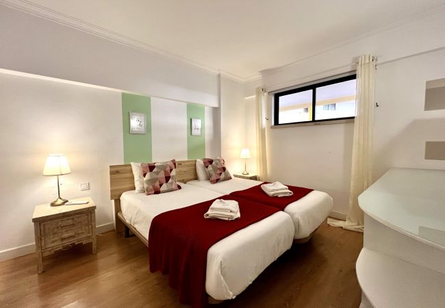 Apartamento em Vilamoura - VILAMOURA MARINA MAR 1 WITH POOL by HOMING Apartamento em Vilamoura - VILAMOURA MARINA MAR 1 WITH POOL by HOMING