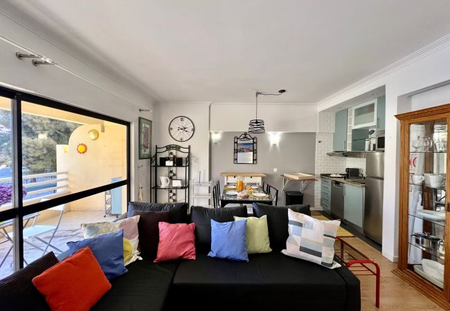 Apartamento em Vilamoura - VILAMOURA MARINA MAR 1 WITH POOL by HOMING Apartamento em Vilamoura - VILAMOURA MARINA MAR 1 WITH POOL by HOMING