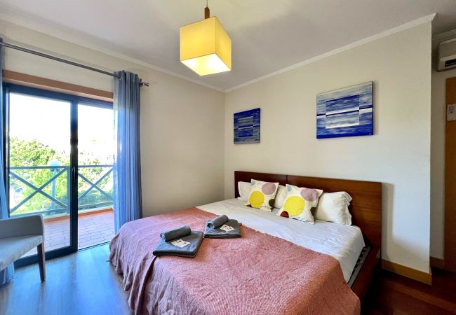 Apartamento em Albufeira - ALBUFEIRA MODERN 3 WITH POOL by HOMING Apartamento em Albufeira - ALBUFEIRA MODERN 3 WITH POOL by HOMING