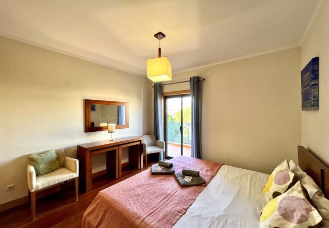 Apartamento em Albufeira - ALBUFEIRA MODERN 3 WITH POOL by HOMING Apartamento em Albufeira - ALBUFEIRA MODERN 3 WITH POOL by HOMING