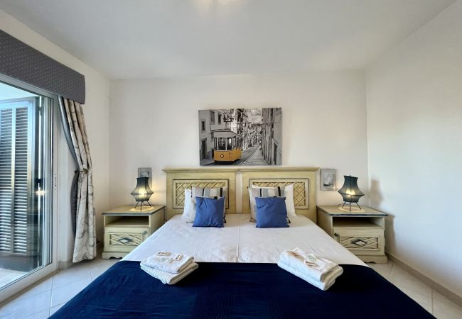 Apartamento em Albufeira - ALBUFEIRA BALAIA GOLF VILAGE 1 WITH POOL by HOMIN Apartamento em Albufeira - ALBUFEIRA BALAIA GOLF VILAGE 1 WITH POOL by HOMIN