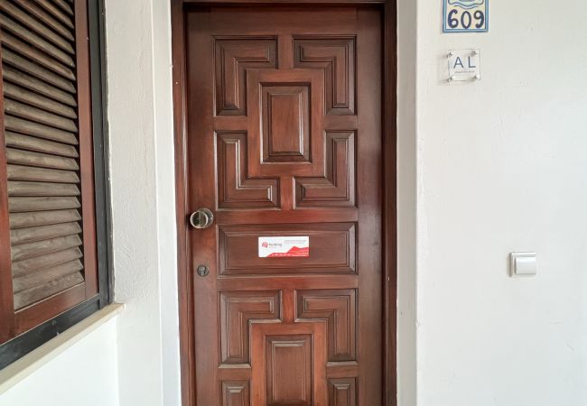 Apartamento em Albufeira - ALBUFEIRA BALAIA GOLF VILAGE 1 WITH POOL by HOMIN Apartamento em Albufeira - ALBUFEIRA BALAIA GOLF VILAGE 1 WITH POOL by HOMIN