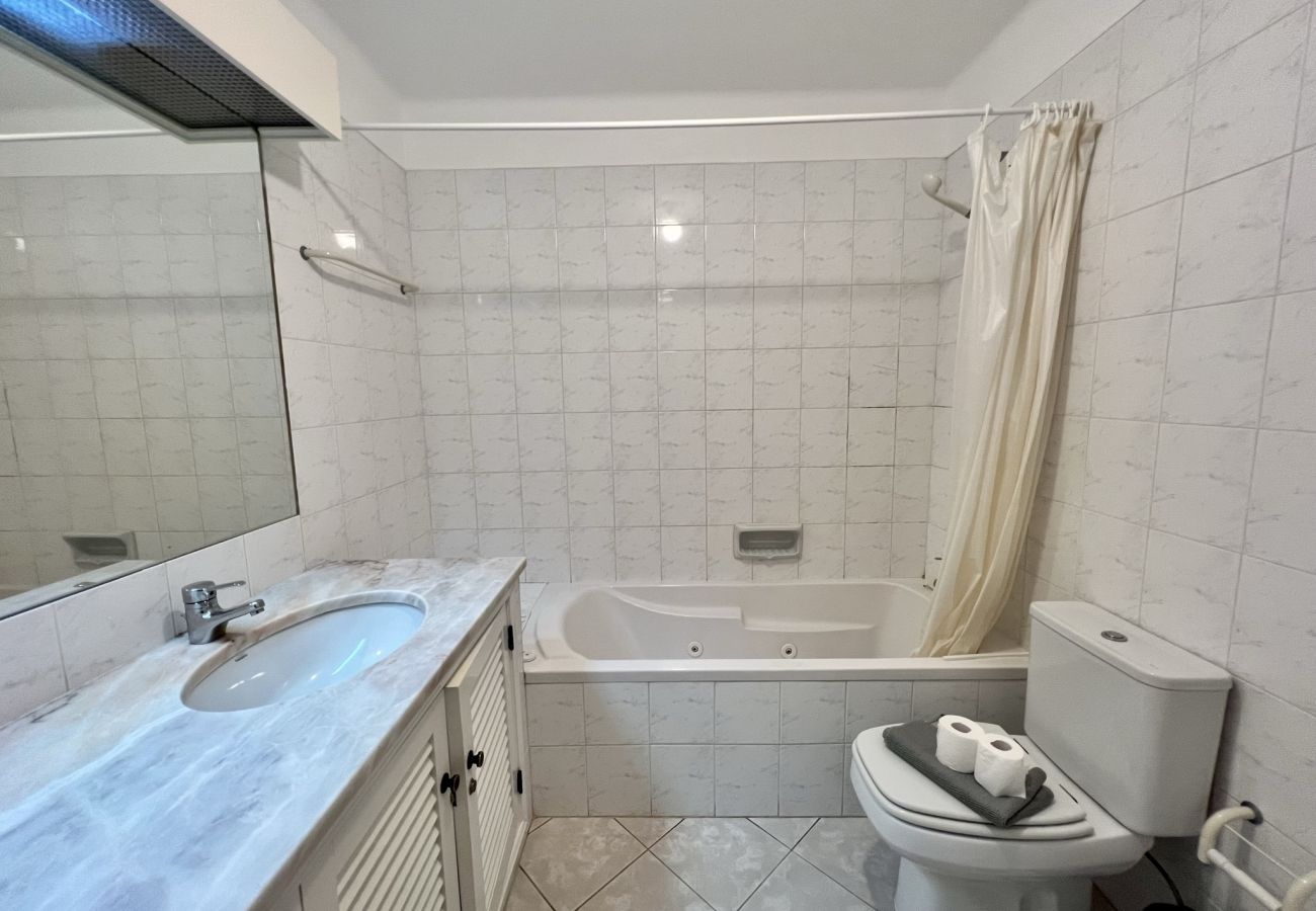 Apartamento em Albufeira - ALBUFEIRA BALAIA GOLF VILLAGE 1 WITH POOL by HOMIN